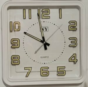 שעון קיר 2198W זרחני 34 סמ